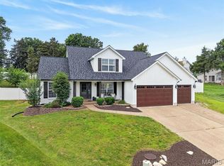 2008 Archway Dr, Wentzville, MO 63385