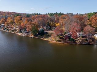 83 Sandy Beach Rd, Holland, MA 01521