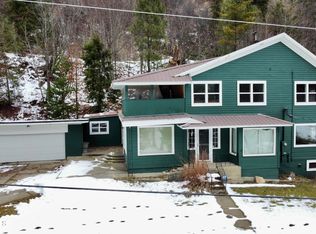 910 Main St, Wardner, ID 83837