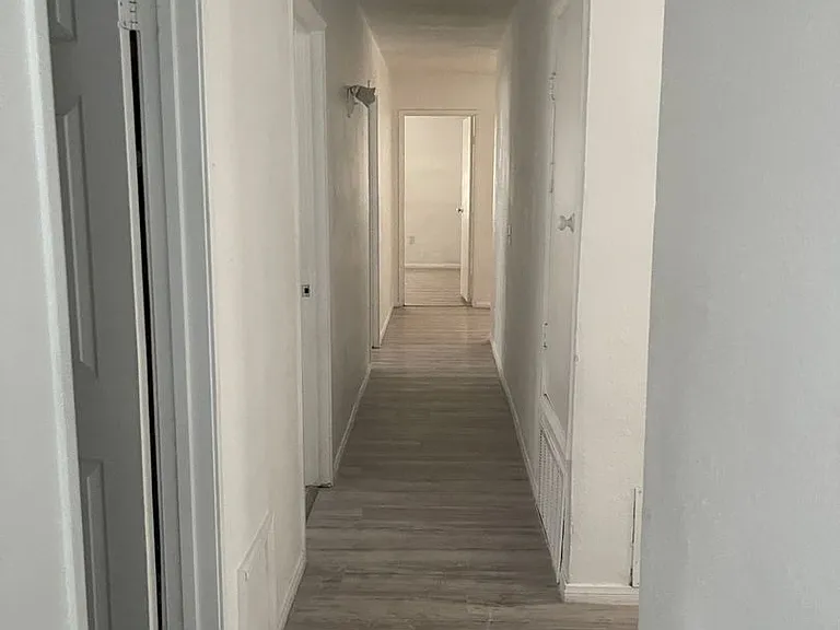 1395 N Pennsylvania Ave — Photo 15