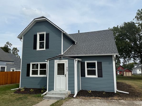403 S Main St