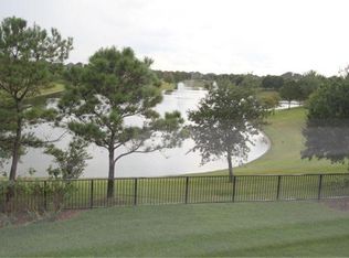 11312 Enclave Lake Ln, Pearland, TX 77584