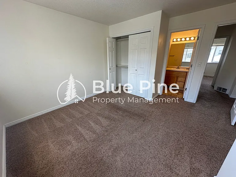 622 Valinda Ln #1 — Photo 6