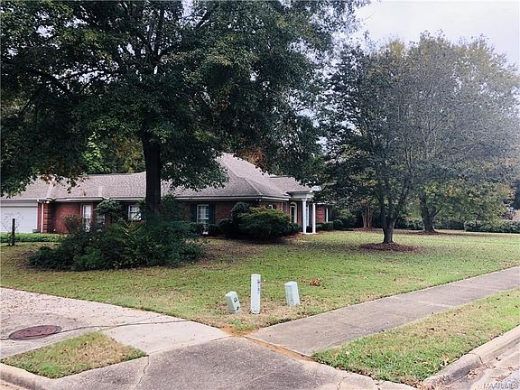 3rd image of 8112 Dogwood Ln