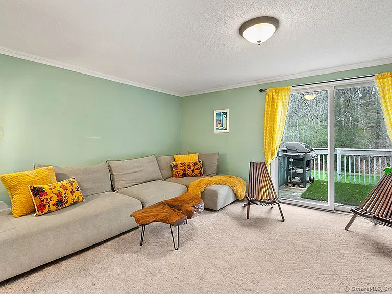 14 Ridgewood Rd — Photo 11