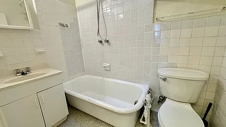 Rented by HOLTON REAL ESTATE INC.