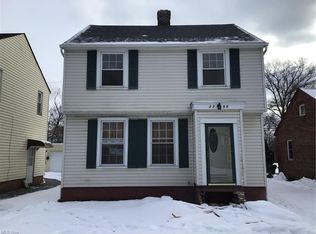 3796 Bainbridge Rd, Cleveland Heights, OH 44118