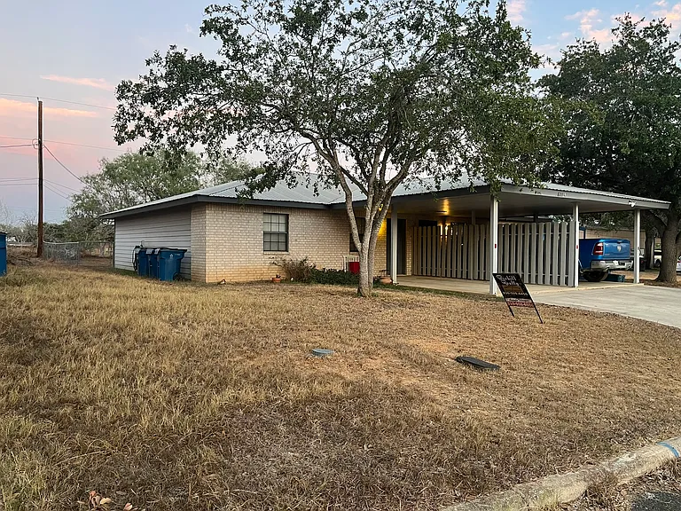 821 Nancy Ln #A — Photo 1