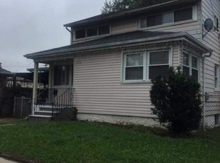 17318 143rd Rd FL 1ST, Jamaica, NY 11434