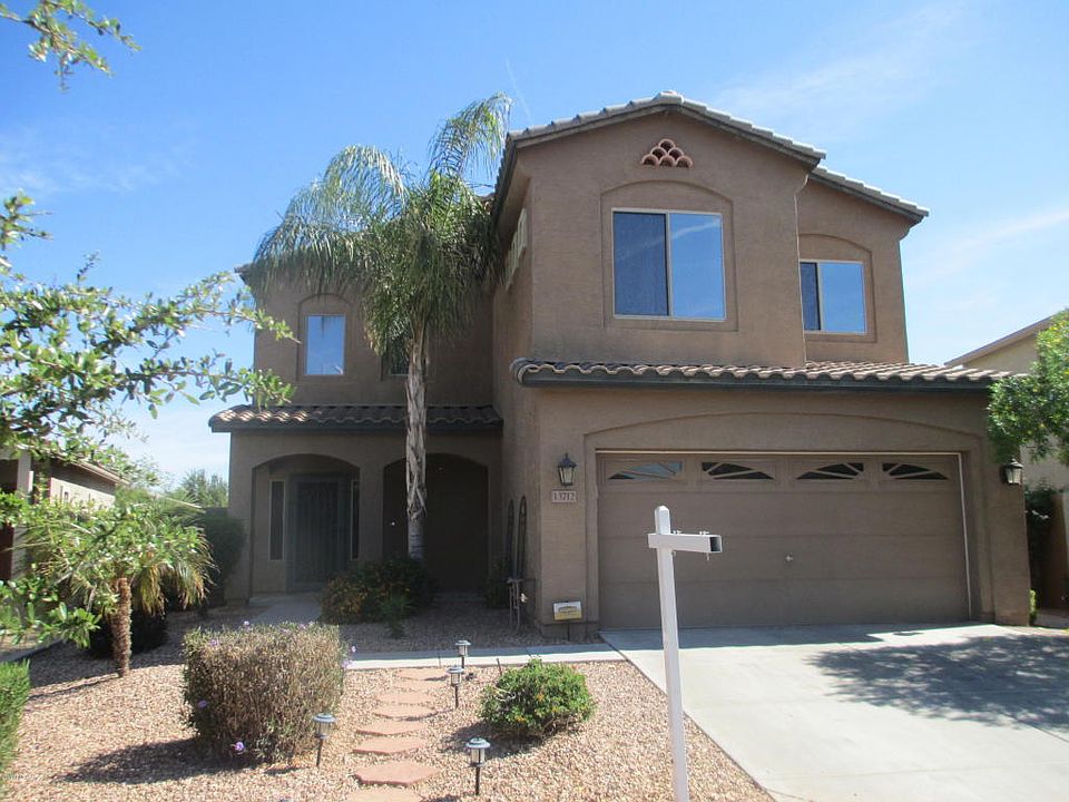 1st image of 13712 W Country Gables Dr