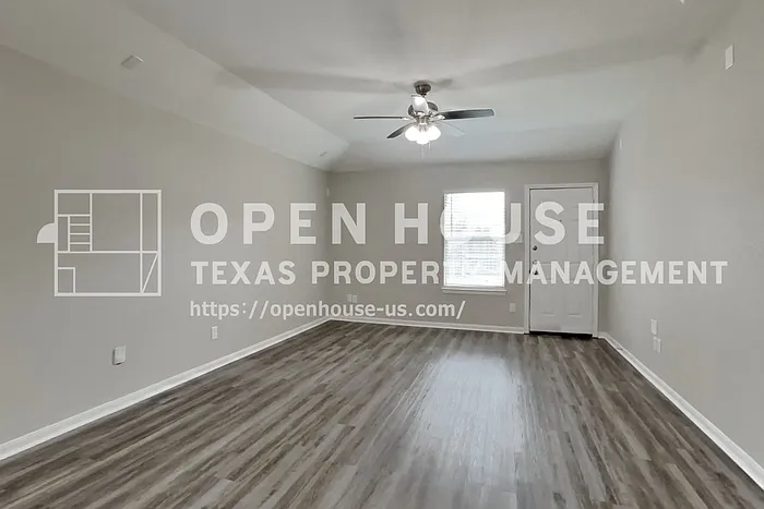 32411 Cross Spring Park Ln — Photo 3