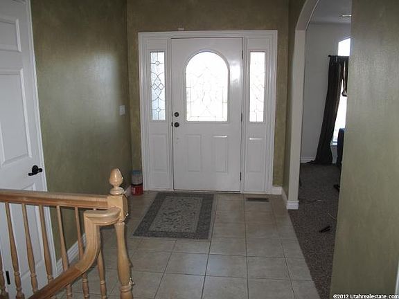 2nd image of 1608 S Parkway Ct