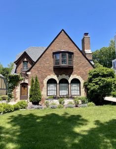 640 East Carlisle AVENUE, Whitefish Bay, WI, 53217