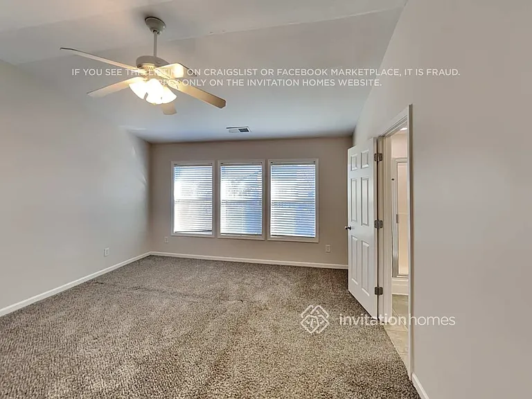 166 Grenier Ter — Photo 11