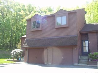 489 Wolcott St APT 115, Bristol, CT 06010