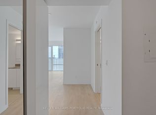 501 Yonge St #3009, Toronto, ON
