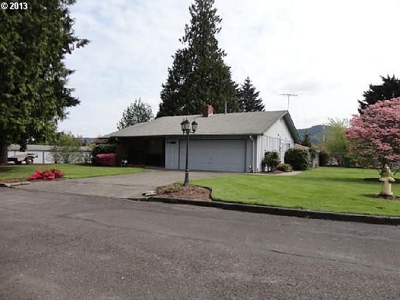 3rd image of 14492 SE Orchid Ave