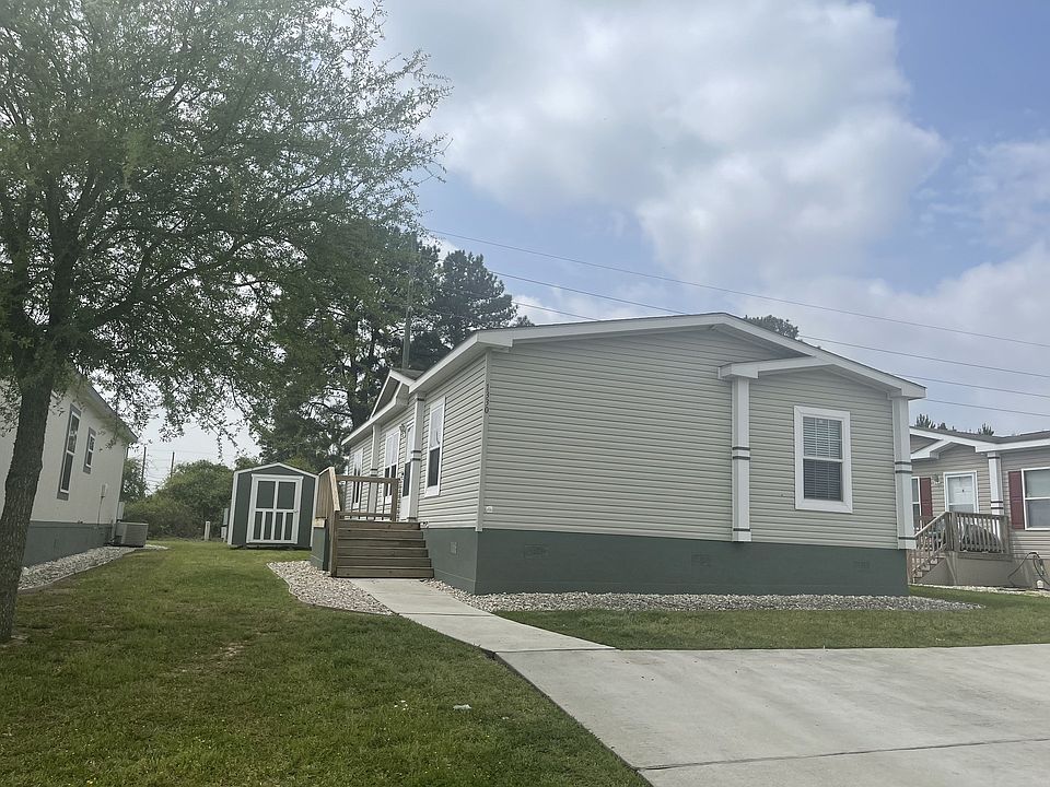 1st image of 920 Century Plaza Dr #643
