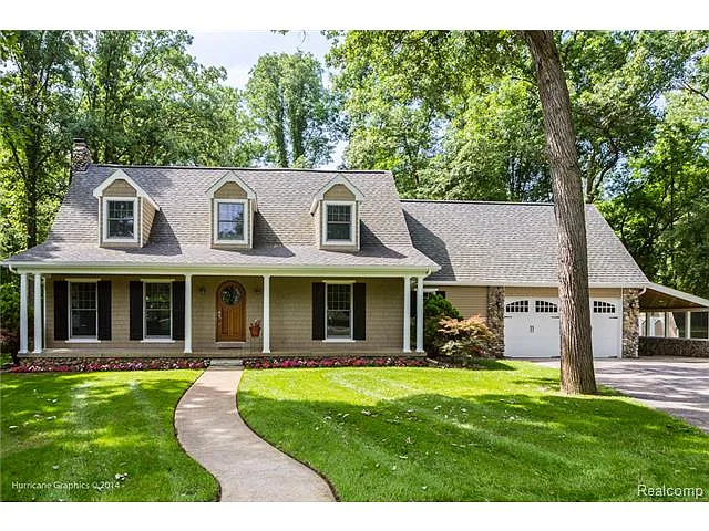27901 Galien Dr photo 1
