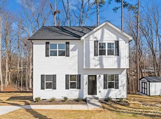 215 E Florida Ave, Bessemer City, NC 28016
