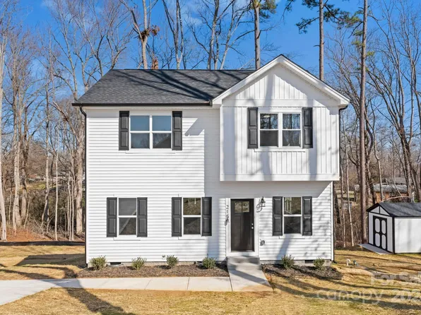 215 E Florida Ave, Bessemer City, NC 28016