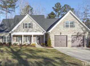 225 Benning Cir, Clayton, NC 27527