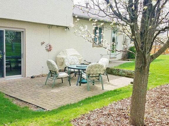 4th image of 4121 Ruxton Ln