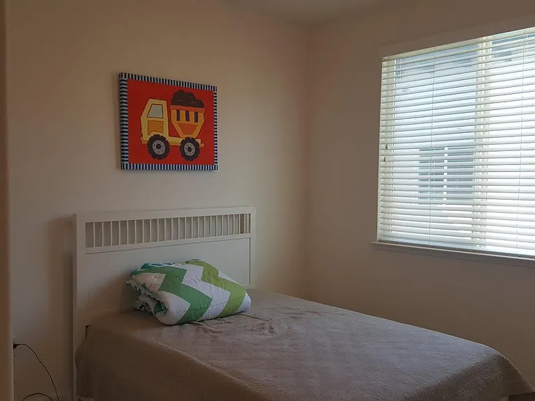 5386 Campus Dr — Photo 6