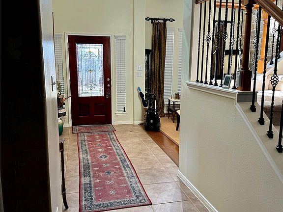 5th image of 3419 Village Pond Ln