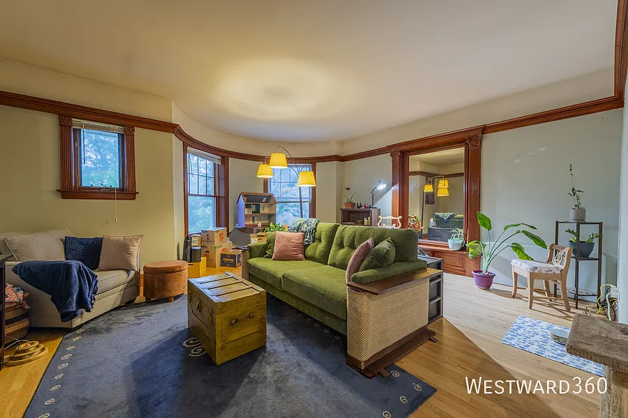 "Available 09/01 / Buena Park / 3 Bed / 2 Bath / Pets Welcome / In-Unit Laundry / Central Air and... — Photo 3