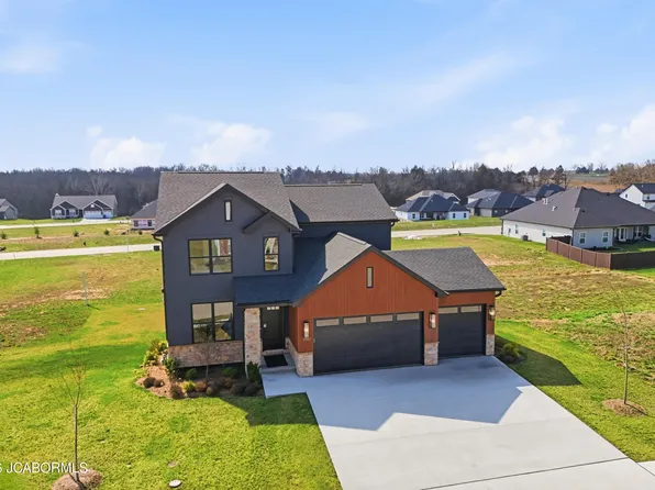 5760 Kingfisher Dr, Ashland, MO 65010