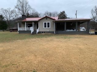 188 Leslie Ln, Prestonsburg, KY 41653