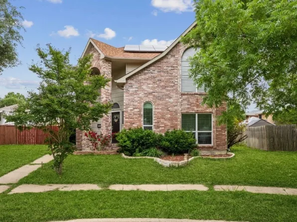 2128 Regency Dr, Flower Mound, TX 75028