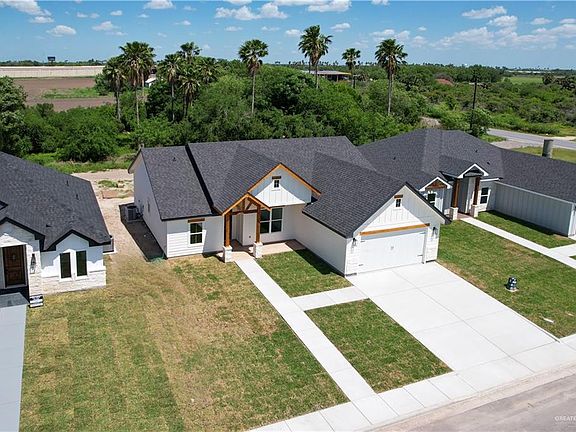 3rd image of 824 Milania Dr