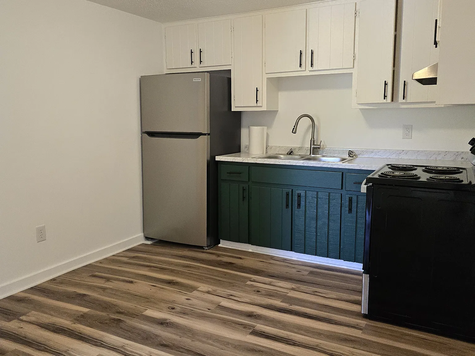 Loft Apt #6 — Photo 4