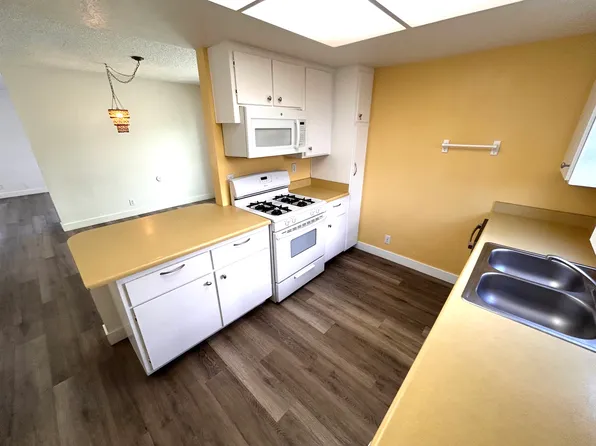 205 19th St APT A, Huntington Beach, CA 92648