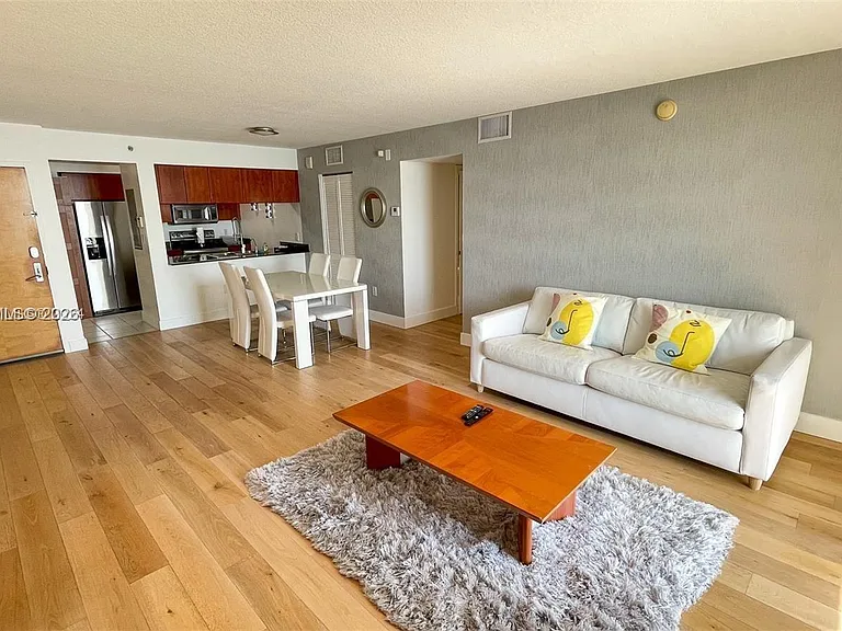 1200 Brickell Bay Dr #1702 — Photo 19