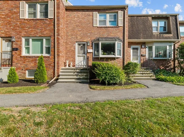 6 Loring Hills Ave Unit C3, Salem, MA 01970