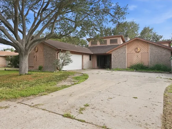 5909 Golden Canyon Dr, Corpus Christi, TX 78414