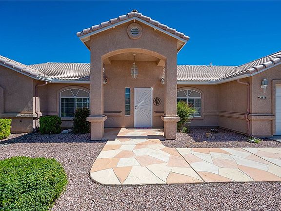 2nd image of 2836 Mountain Trail Rd