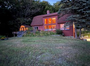 225 Joe English Rd, New Boston, NH 03070