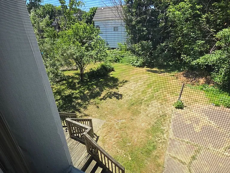 2120 Parade St #B — Photo 9