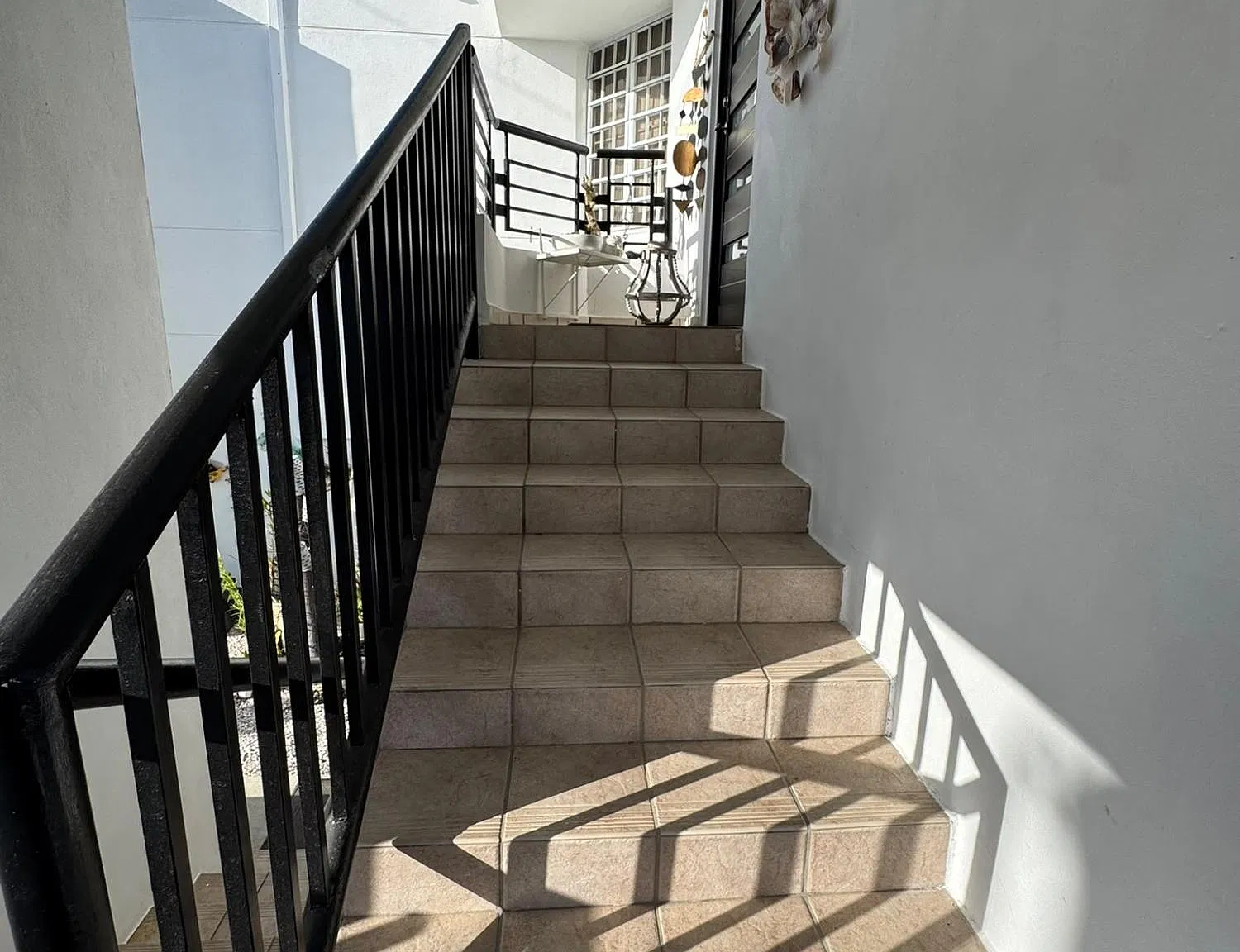 3 bed, 2.0 bath, 1600 sqft, $2,000 — Photo 4