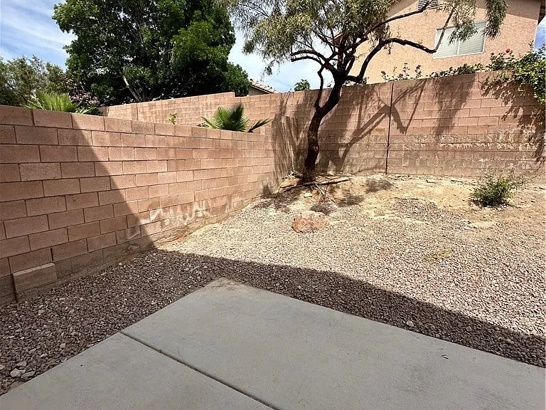 11056 Piedmont Valley Ave — Photo 28