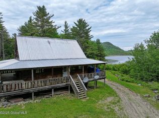 92 Riddle Road, Mineville, NY 12956