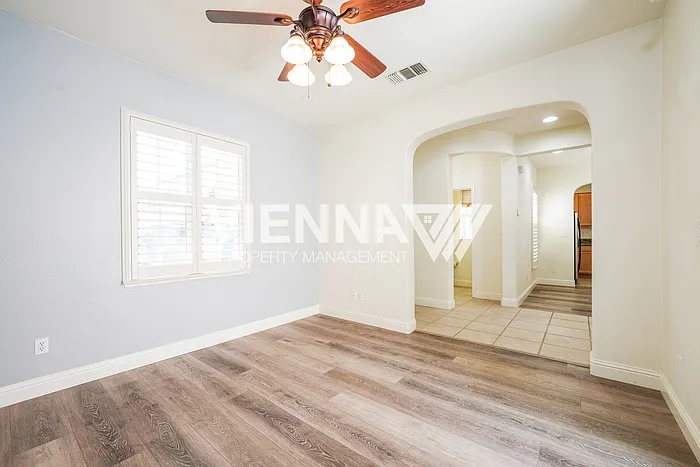 48 Villa Gardens Ct — Photo 4