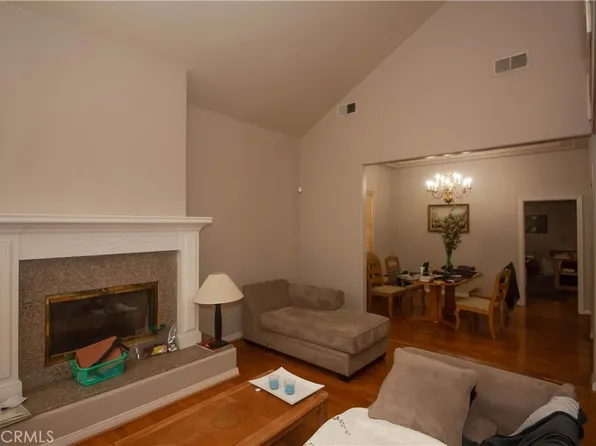 4710 Round Top Dr, Los Angeles, CA 90065