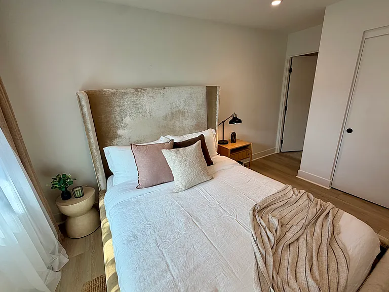 1320 W Cannon Dr #6 — Photo 3