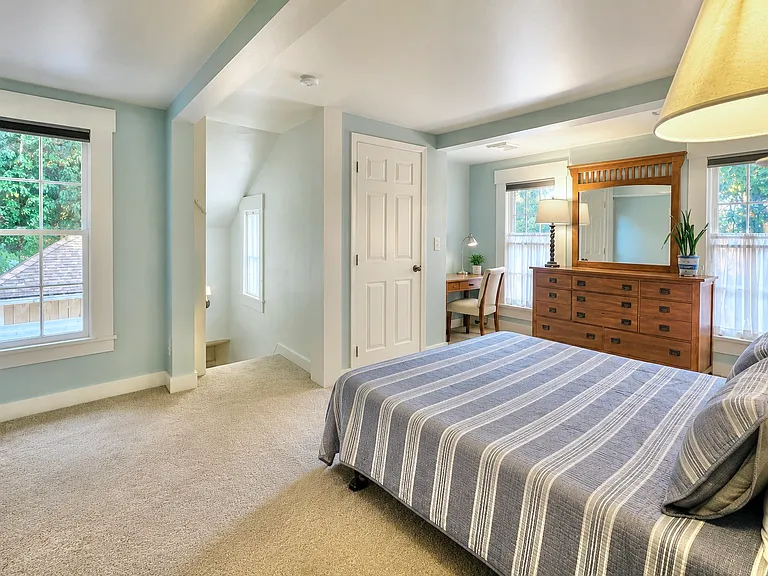 210 E Main St #2B — Photo 10
