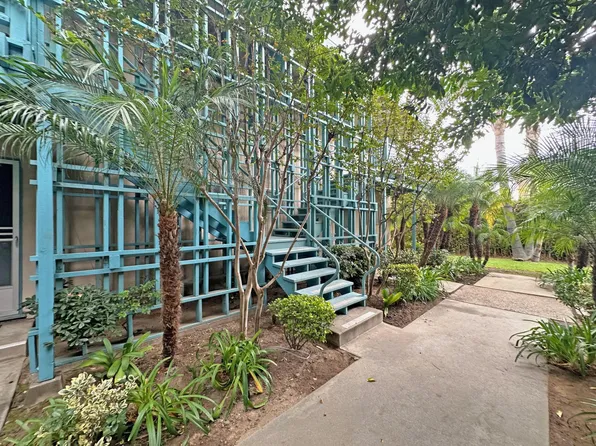 976 E Villa St, Pasadena, CA